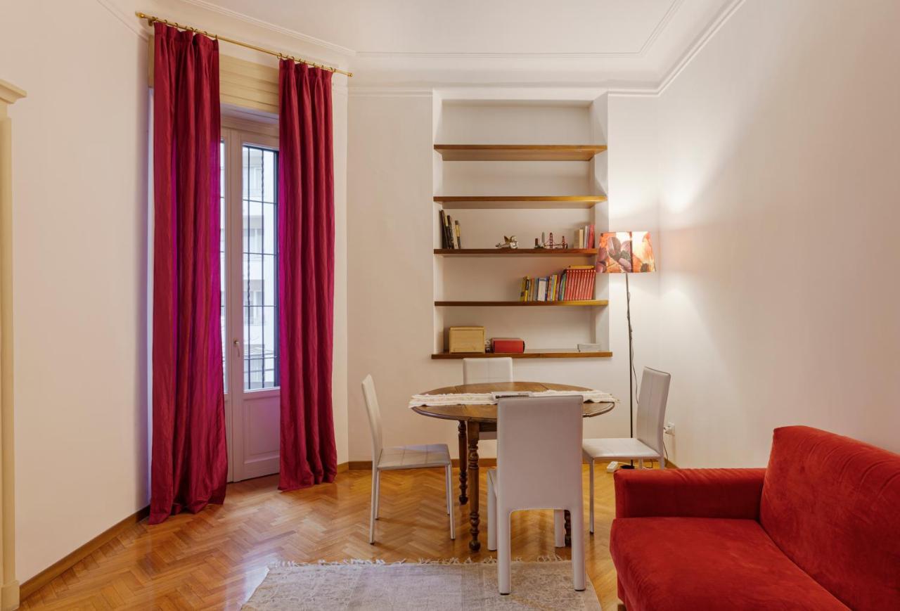 Restayled Chic Apartement- Via Ozieri Milão Exterior foto